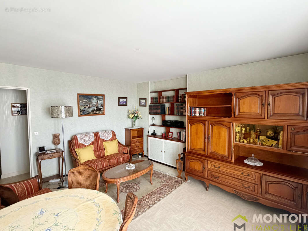 Appartement à THIAIS
