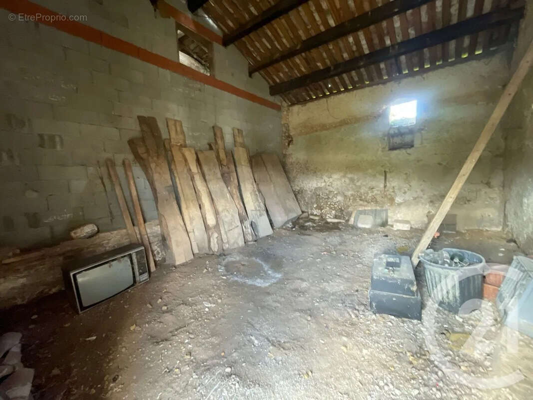 Maison 175 m² à La Clotte  - photo 8