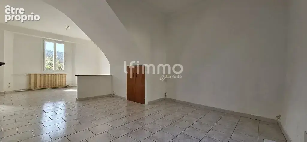 Maison lumineuse avec extérieur - photo 5