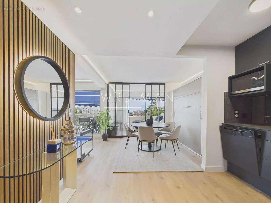 Appartement à CANNES