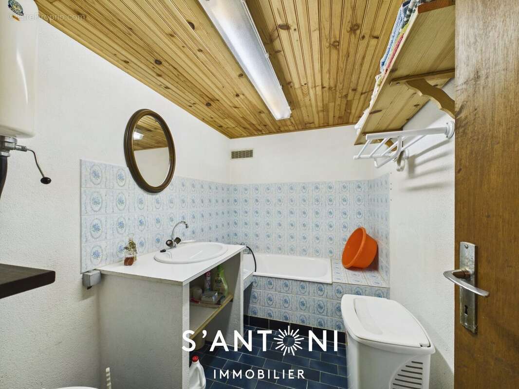Coup de cur  Maison de village authentique avec terrasse unique à Puissalicon - photo 8