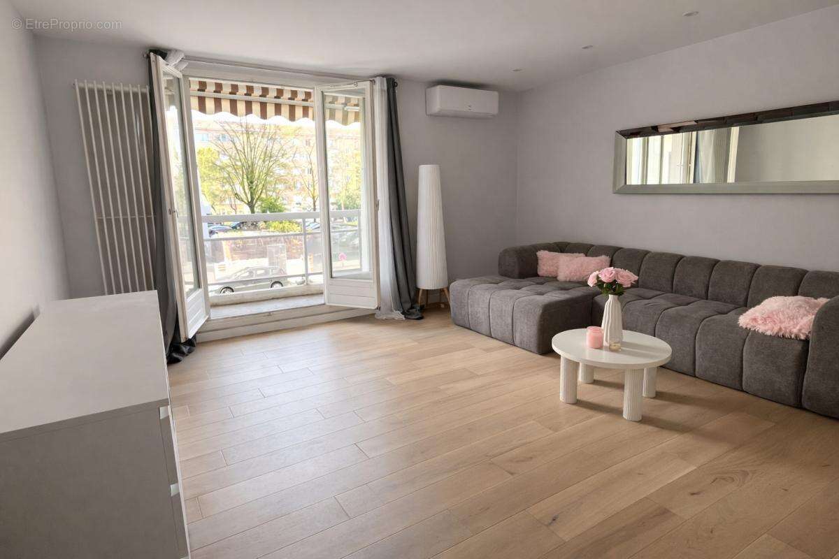 Appartement à VILLEURBANNE
