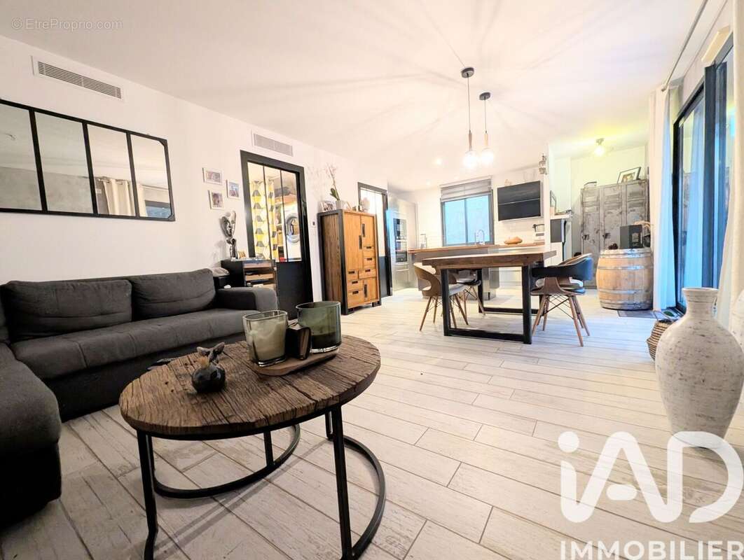 Photo 7 - Appartement à CHATEAUNEUF-LES-MARTIGUES