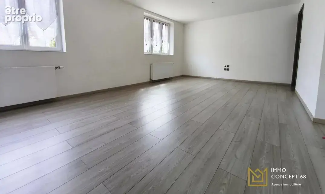 Maison- 160 m² - 5 chambres - terrain de 485 m² - photo 4