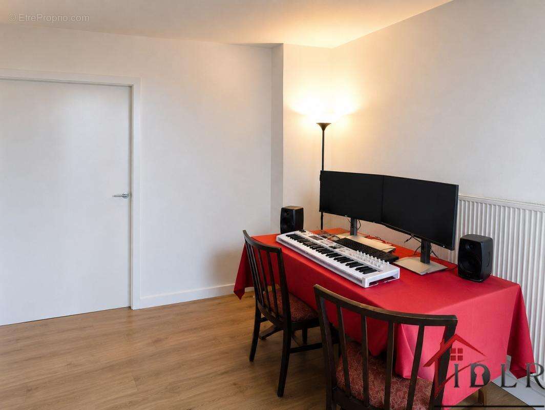 SCHILTIGHEIM   Appartement 3 pièces de 65 m2 avec balcon - photo 5