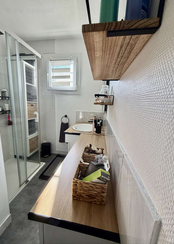 Maison à COMPREIGNAC