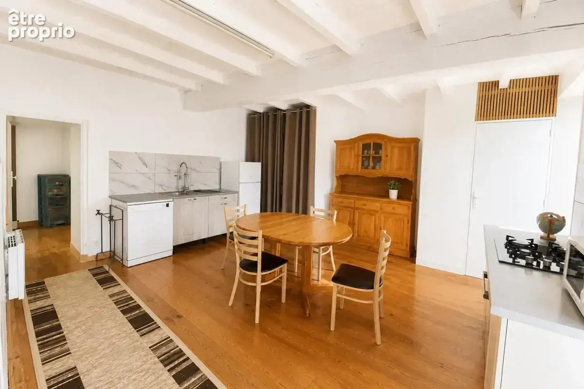 Ensemble immobilier de 221m2 possibilité de deux logements - photo 4