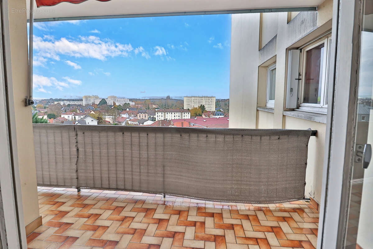 Appartement à SAINT-ANDRE-LES-VERGERS