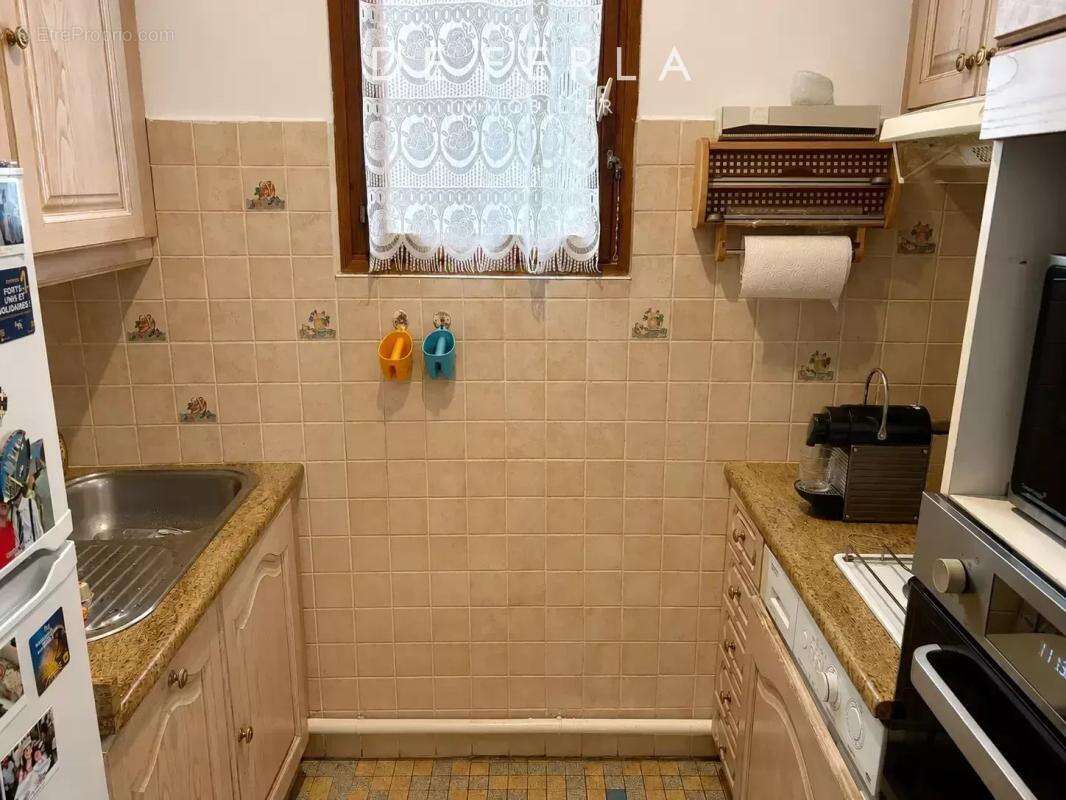 Appartement à PARIS-4E