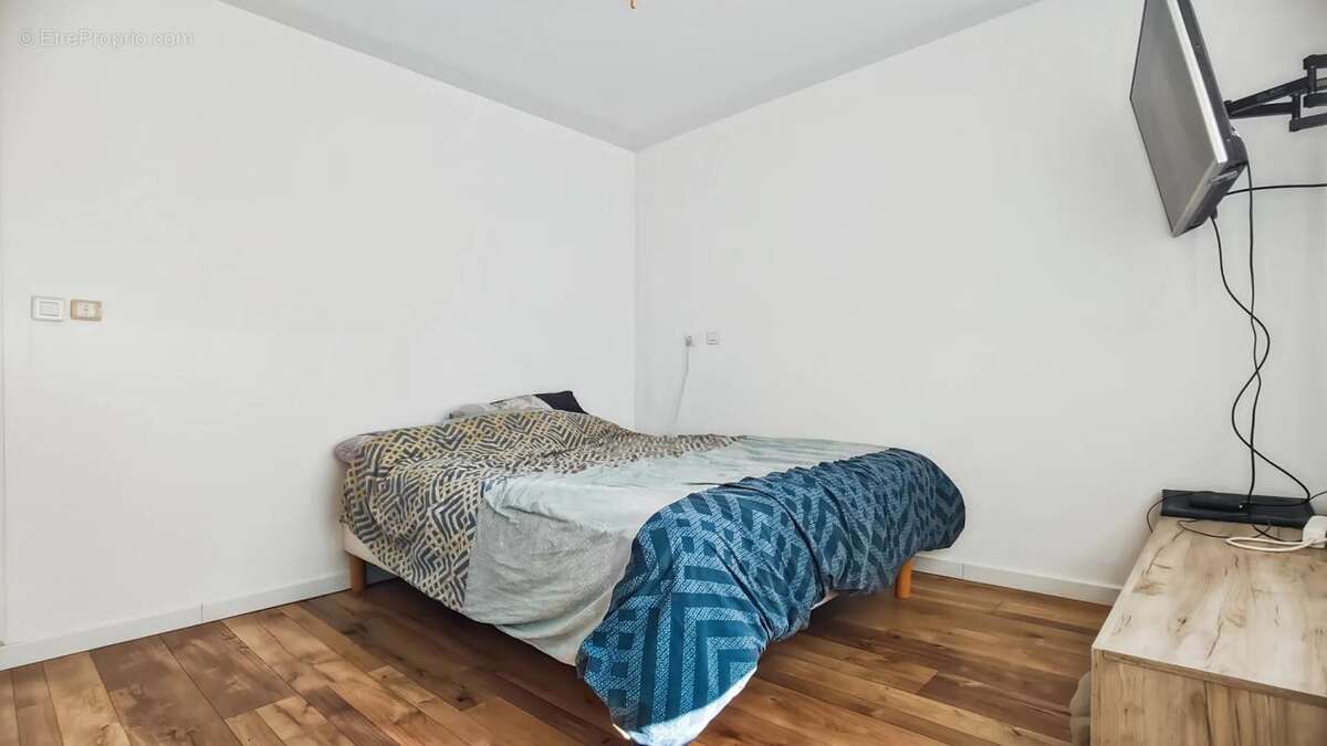 Maison à TROIS-PALIS