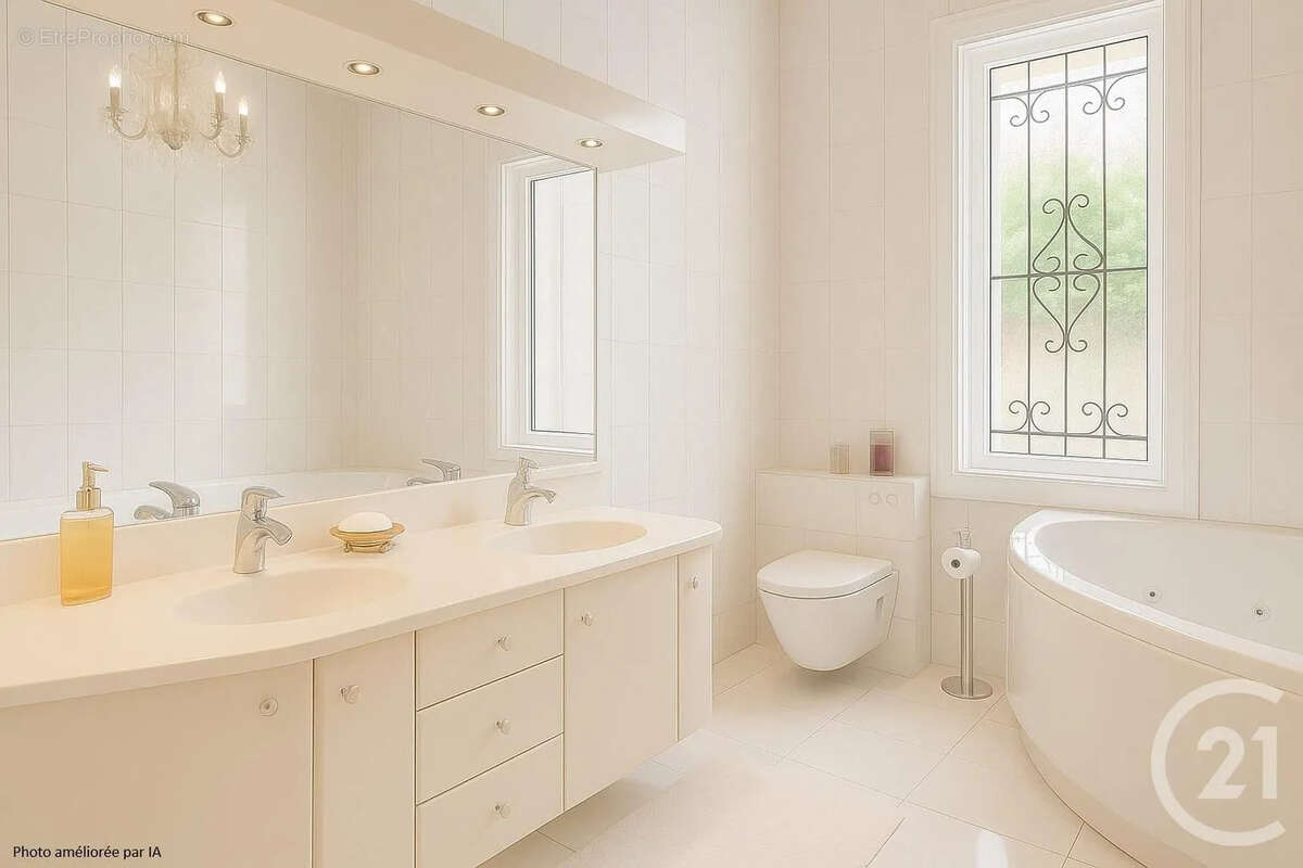 Maison à ROQUEBRUNE-CAP-MARTIN