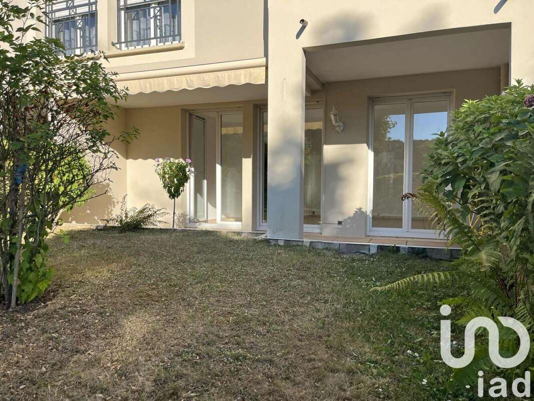 Photo 8 - Appartement à L&#039;ISLE-ADAM