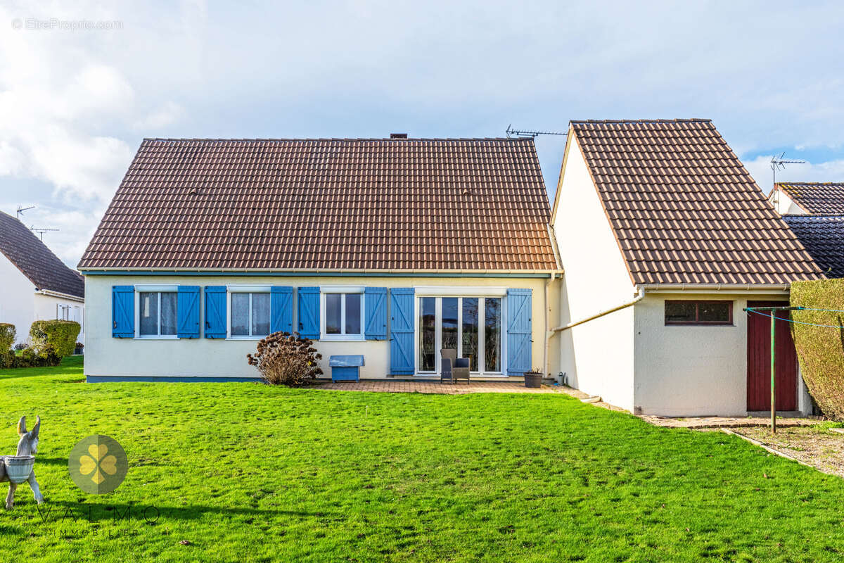 Maison à LE NEUBOURG