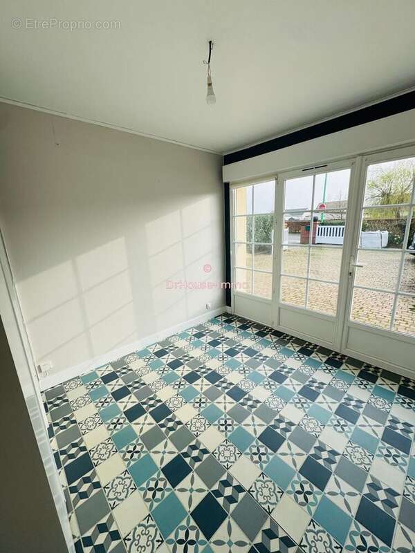 Maison à SAINT-MARTIN-EN-CAMPAGNE