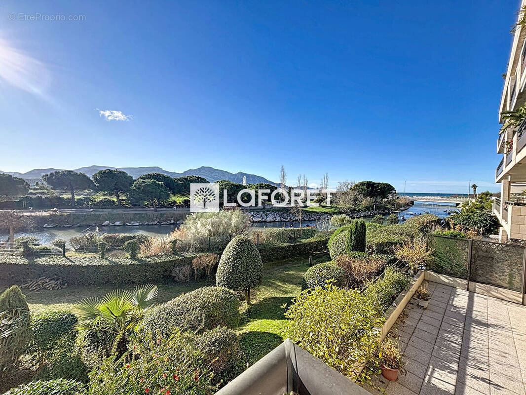 Appartement à MARSEILLE-8E