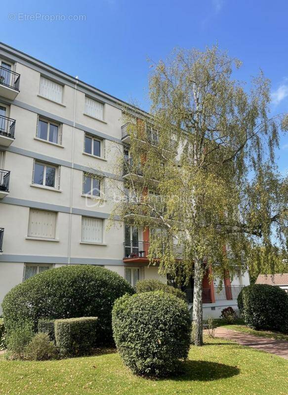 Appartement à BOIS-D&#039;ARCY