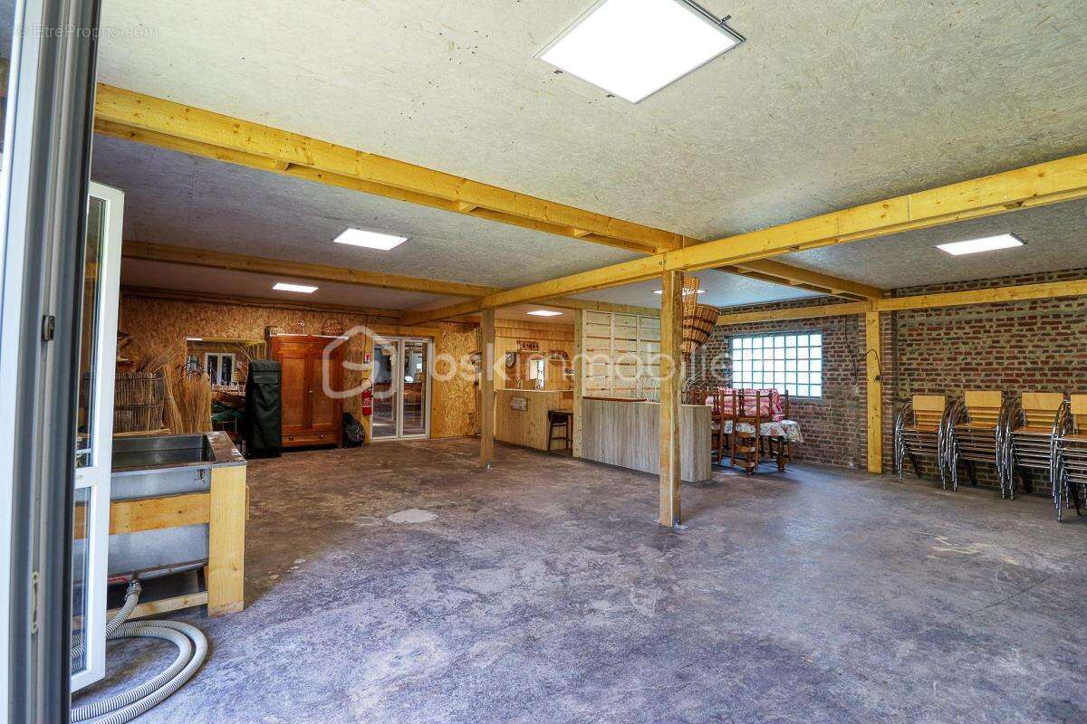 Bâtiment d'activité 600 m² avec showroom, atelier et stockage - Crèvecœur-le-Grand (60360) à 8 minutes de l’autoroute A16 - photo 10