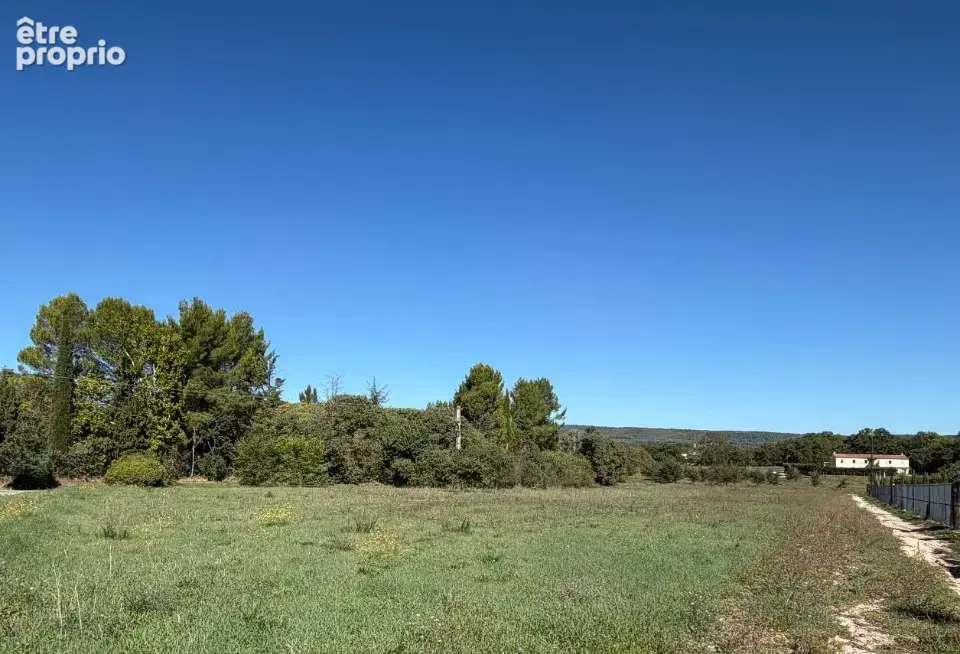 Terrain 650 m² à vendre à Aix-En-Provence (13540) - photo 1