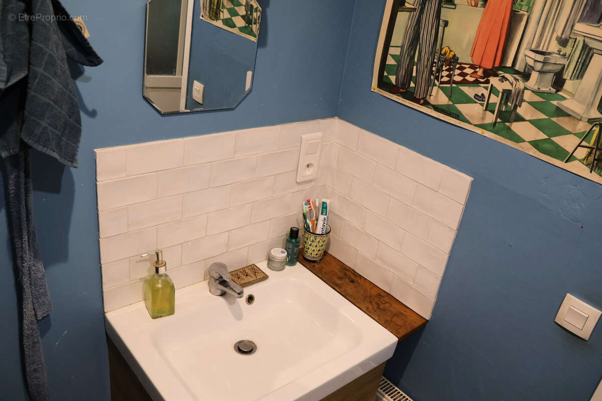 Maison-appartement, à RENNES, quartier Nord - Saint-Martin / 4 chambres et cour-terrasse privative - photo 8