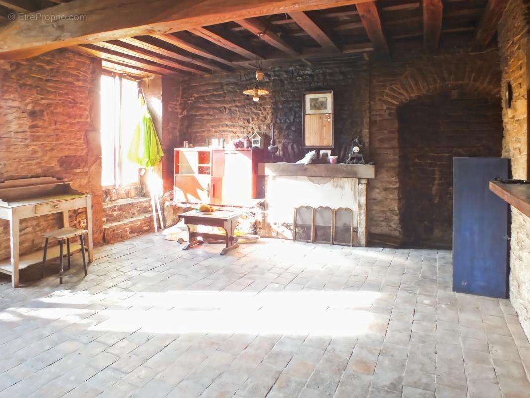 Maison à ASNIERES-EN-MONTAGNE