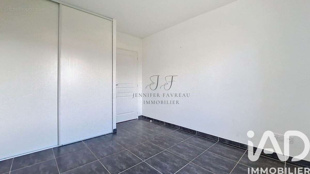 Photo 4 - Maison à IZON