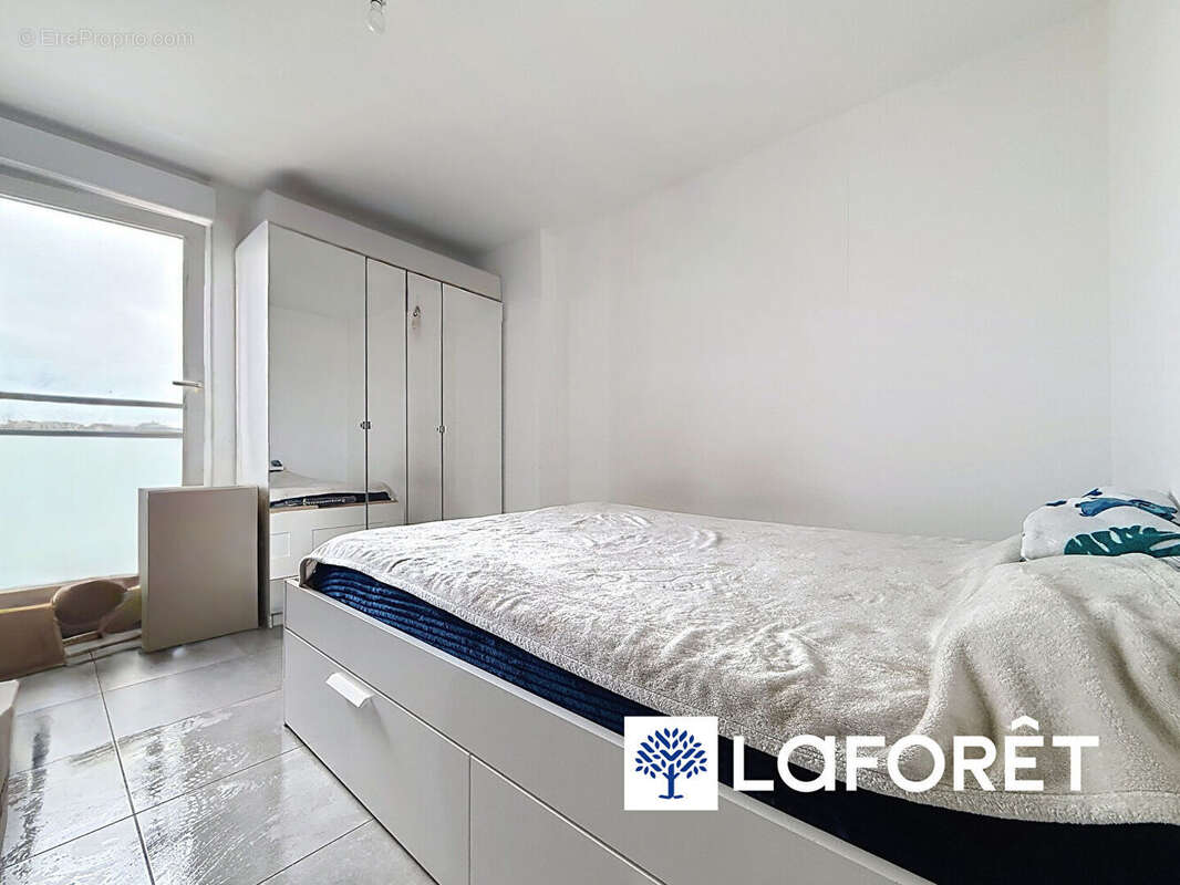 Appartement à ATHIS-MONS