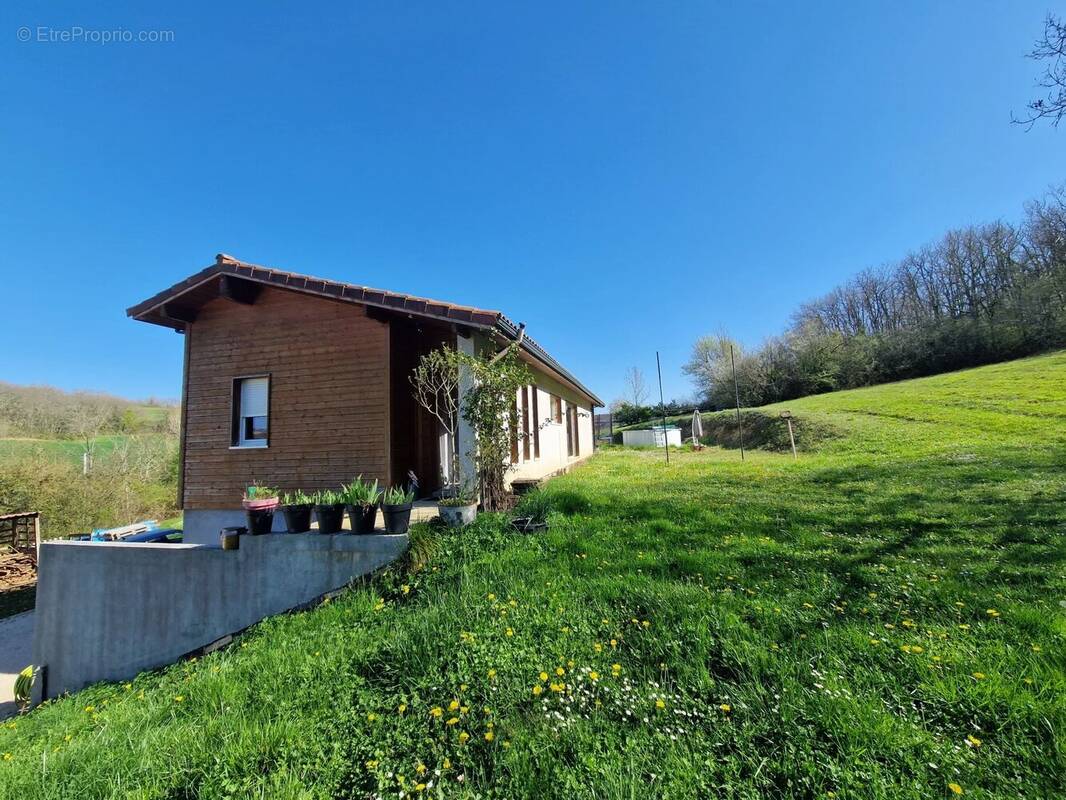 Maison à ORDAN-LARROQUE