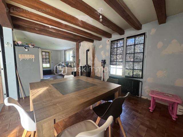 Maison à VILLECONIN