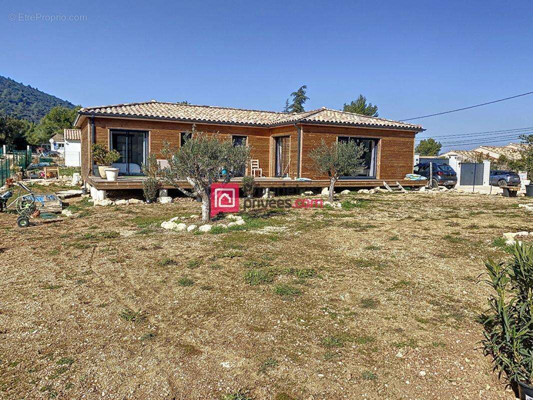 Maison à PLAN-D'AUPS-SAINTE-BAUME