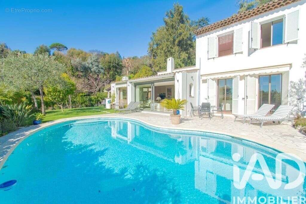 Photo 2 - Maison à VILLENEUVE-LOUBET