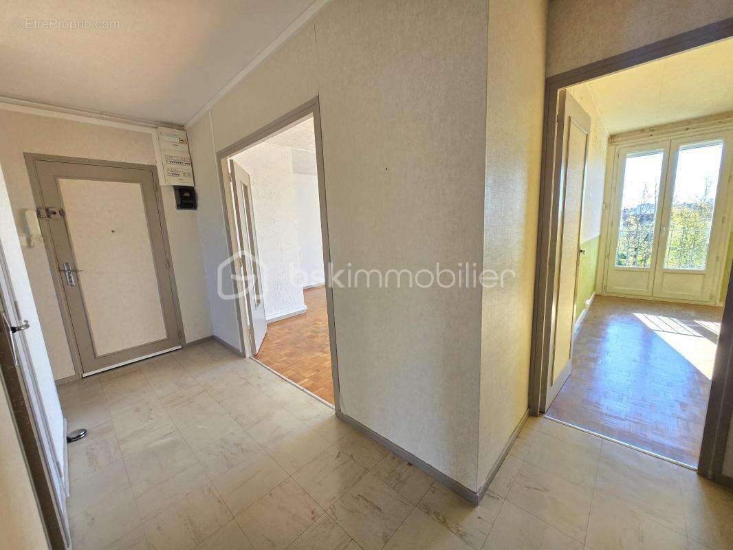 Magnifique appartement type T4 de 66 m² avec cave à NEVERS - photo 12