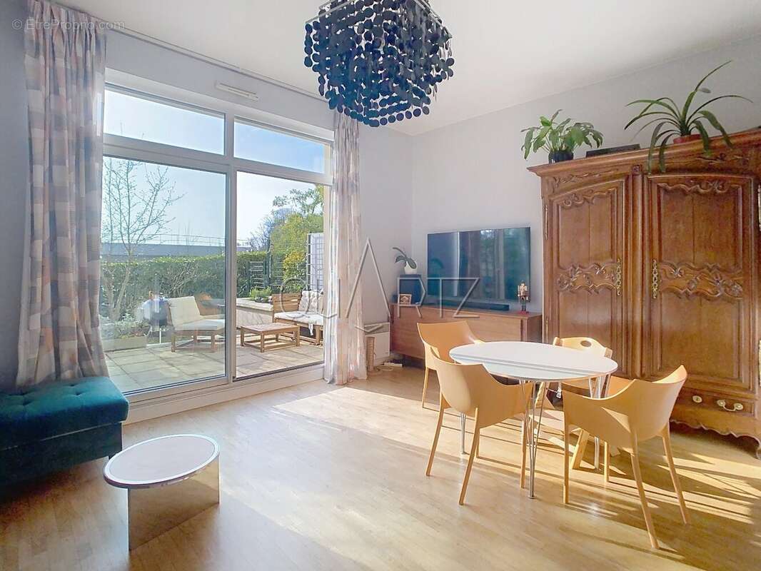 Appartement à VERSAILLES