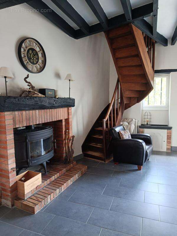 Maison à LA CHAPELLE-D'ALIGNE