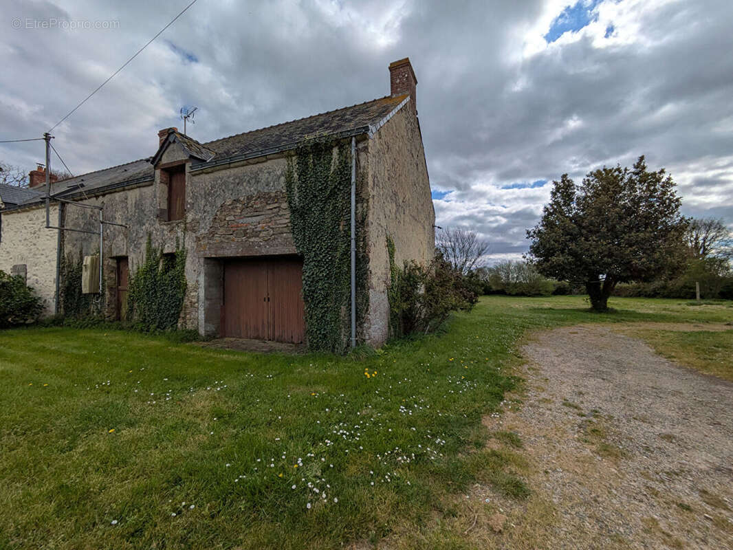 Maison à NIVILLAC