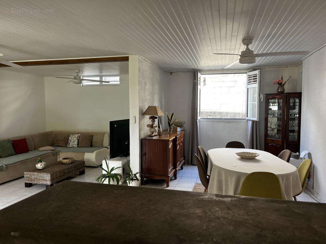 Maison T8 - 2 T4 indépendants - Le Lamentin (97232) - photo 35