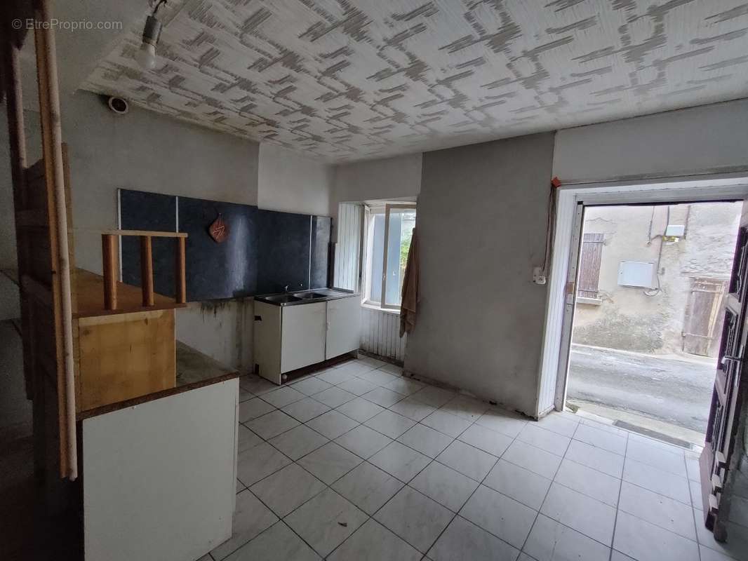 Maison à BELVIANES-ET-CAVIRAC