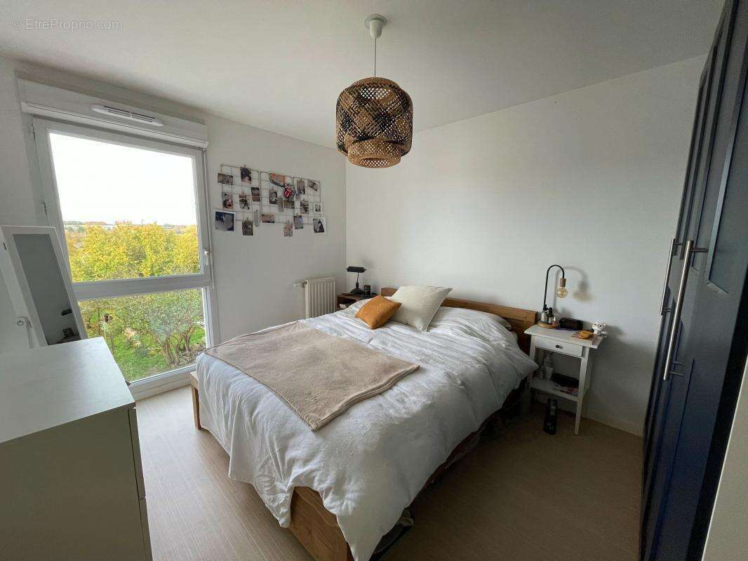 Appartement à SAULX-LES-CHARTREUX