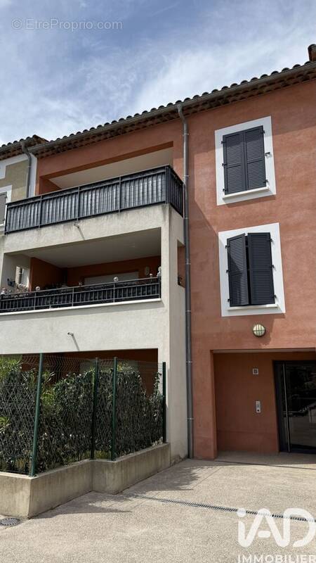Photo 1 - Appartement à LE ROURET