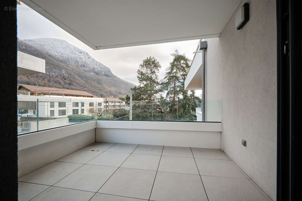 Appartement à ANNECY-LE-VIEUX