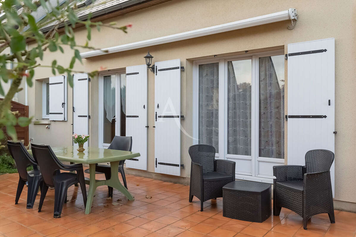 Maison Angers 5 pièce(s) 107.27 m2 - photo 2