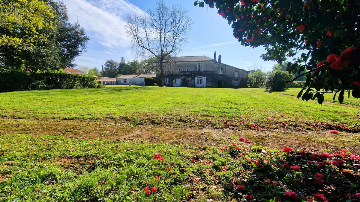 Maison à LE PELLERIN