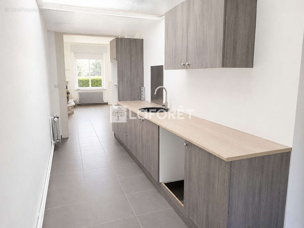 Maison Tourcoing 4 pièce(s) 99 m2 - photo 3