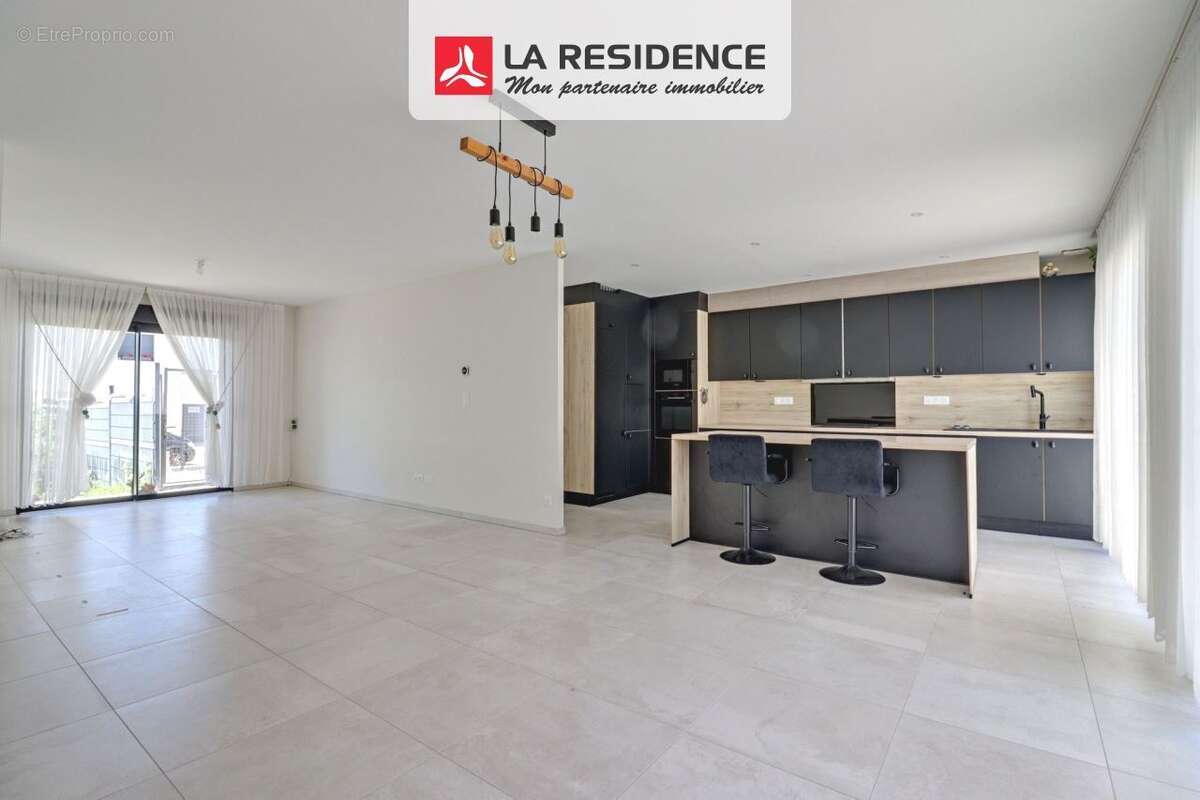 Maison 160 m² à Blois  - photo 2