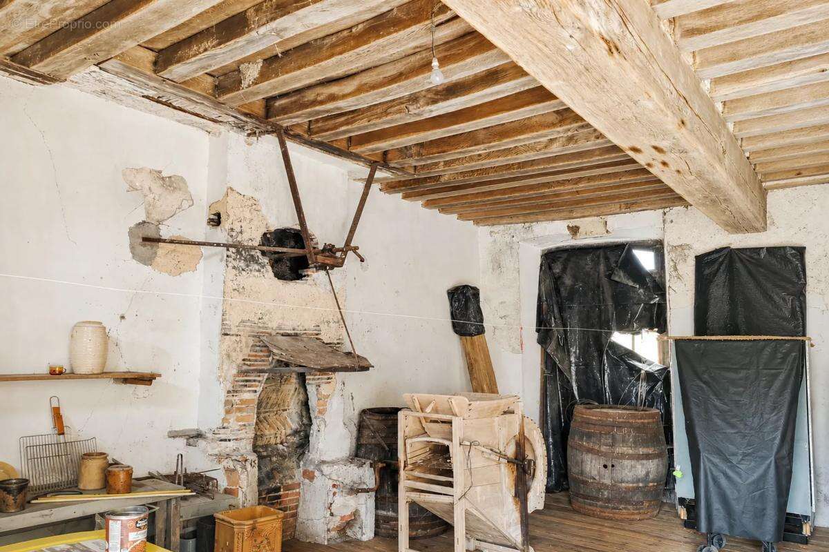 Ferme de 294 m² avec dépendances à Moisy - photo 24
