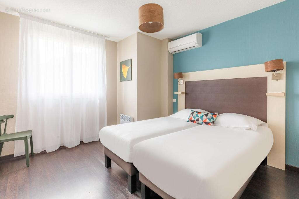 Appartement à SAINT-JEAN-D'ILLAC