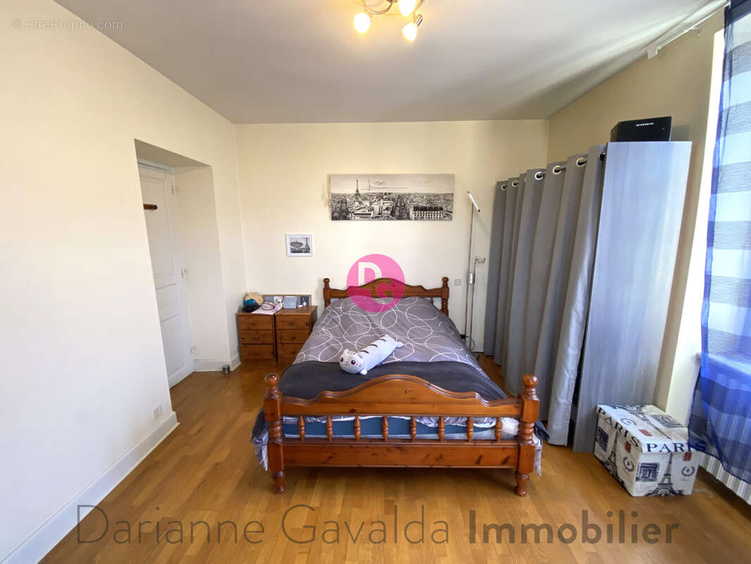 Maison à MONTBAZENS