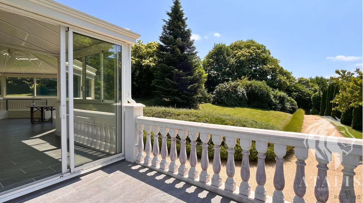 Maison à SAINT-VERAND