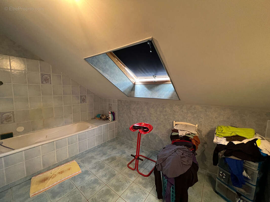 Appartement à FOURCHAMBAULT