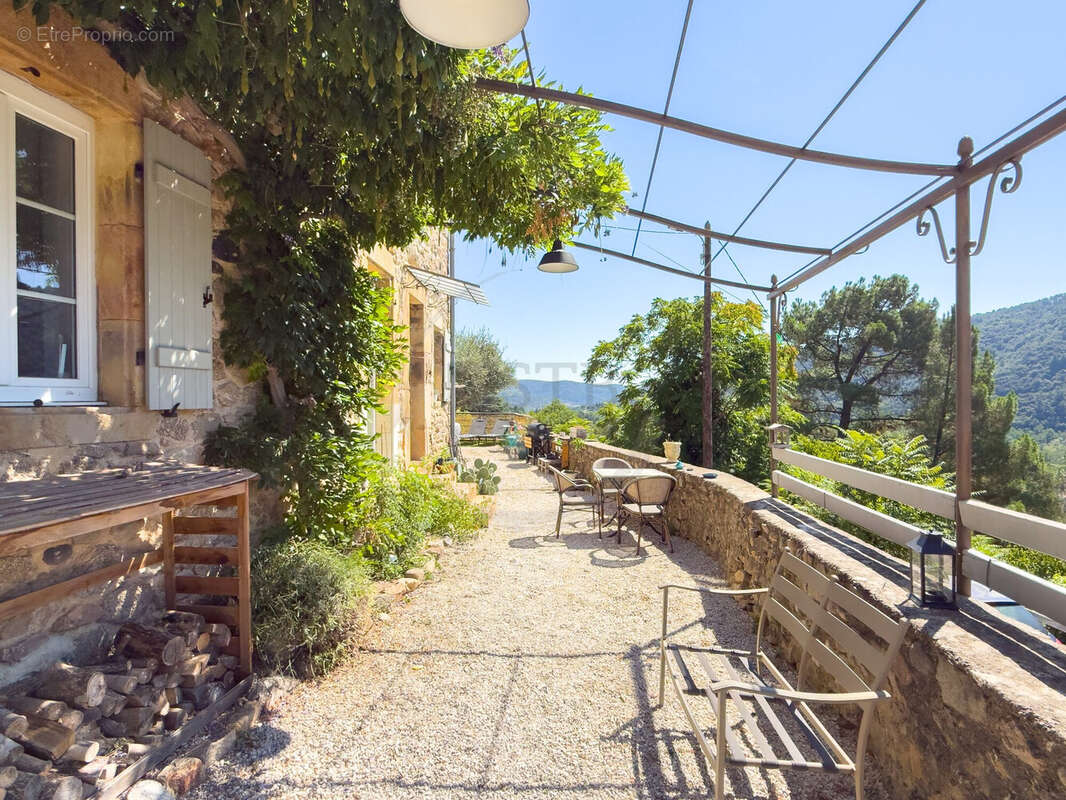 Maison à DUNIERE-SUR-EYRIEUX