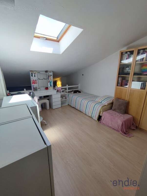 Appartement à LORGUES